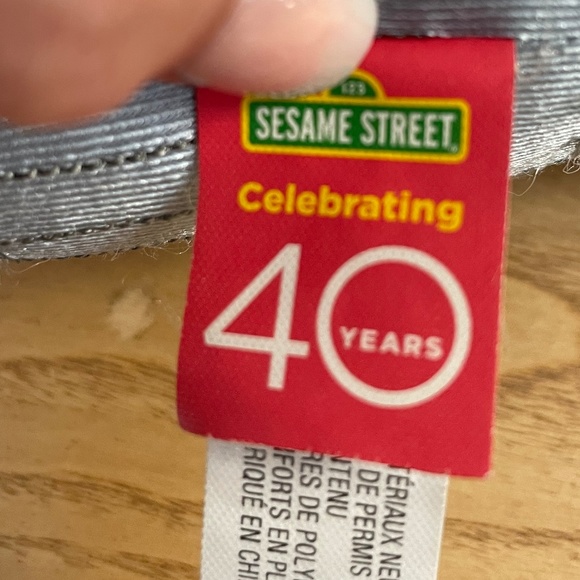 Fisher Price Sesame Street Oscar the Grouch Plush Trashcan 40th Anniversary 10" - Picture 5 of 9